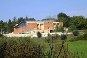 Scuola Mattioli, adeguamento antincendio dell’autorimessa della palestra