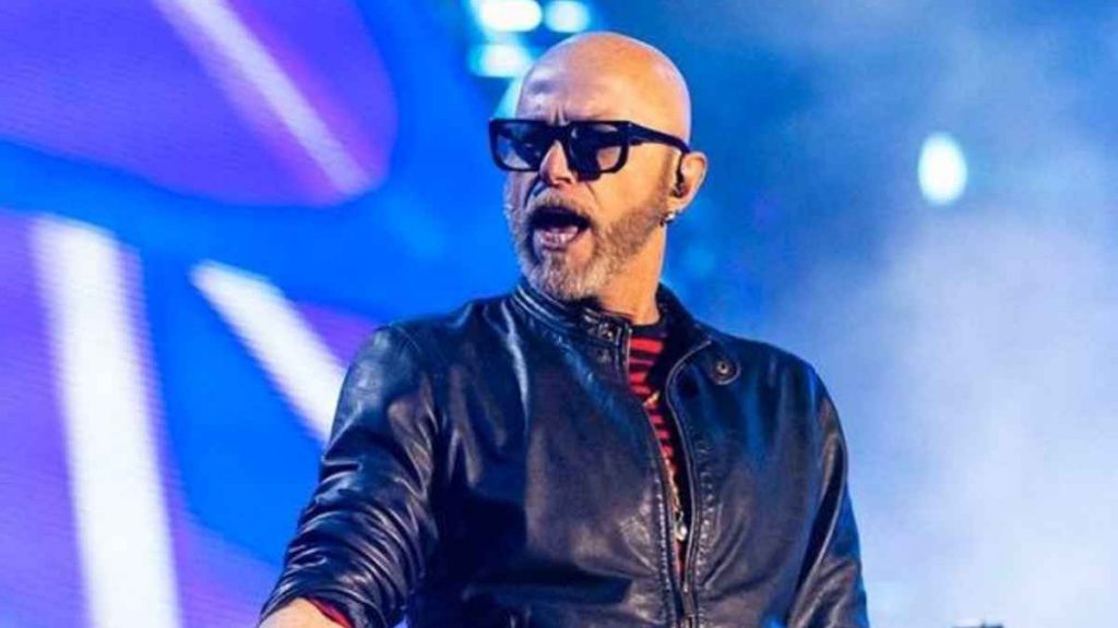 Pau Bruni, il frontman dei Negrita doppiamente artista: cantante e ora disegnatore