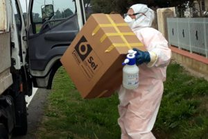 Raccolta rifiuti per i cittadini in quarantena: attivo il "Servizio Covid" di Sei Toscana