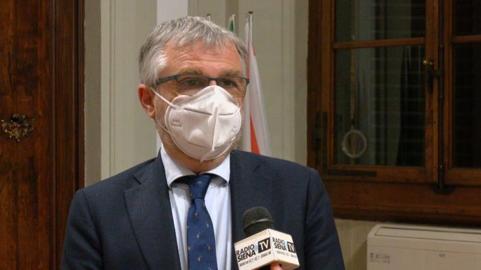 Covid - Bezzini: "Lavoriamo a nuovo filone di vaccinazione per gli estremamente vulnerabili"