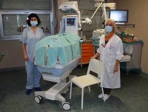 Scotte: dona gli arredi alla family room della terapia intensiva neonatale prima di andarsene