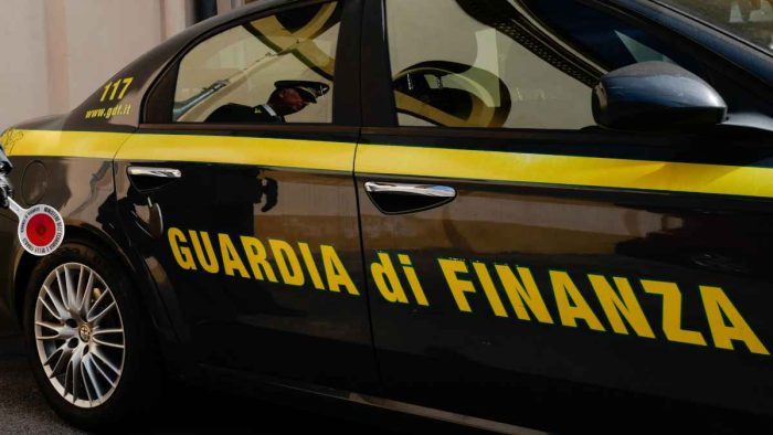 &rsquo;Ndrangheta nel Senese: confiscati villa, garage e terreni per 600mila euro