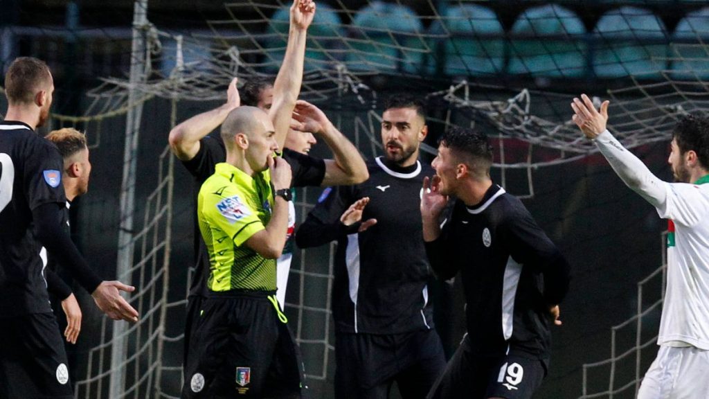 ACN Siena: domani accertamenti per Terigi, per Ilari stop di una giornata