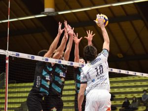 Un'ottima Emma Villas Aubay Siena batte Cantù 0-3