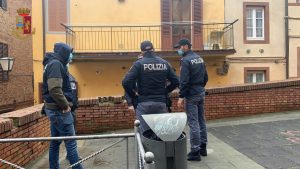 Droga negli slip, denunciato diciassettenne senese