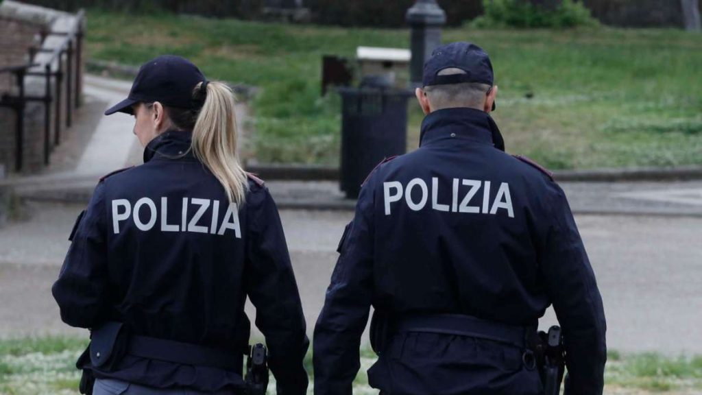 Poliziotti a cena in contrada per conoscere la citt&agrave; e le sue tradizioni