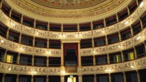 Teatri di Siena, Elena Sofia Ricci chiude la stagione con “La dolce ala della giovinezza”