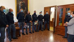 Il Questore di Siena premia nove poliziotti delle Volanti