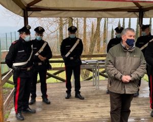 Castellina in Chianti: sindaco ringrazia i Carabinieri per il recupero dei pc rubati nella scuola