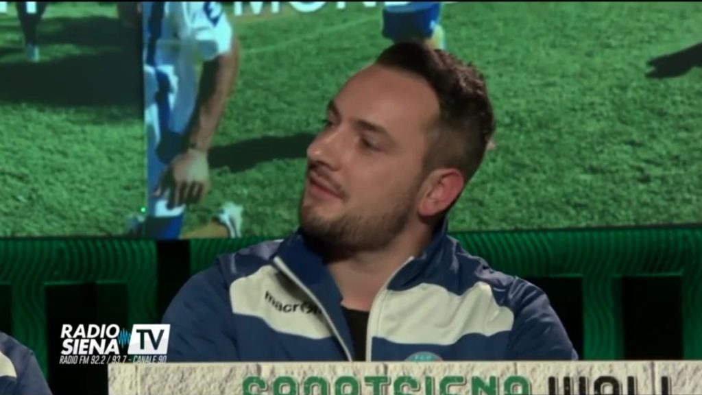 "Il calcio è bello, ma come la f... non c'è niente" - VIDEO