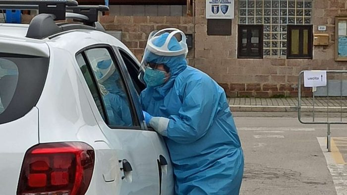 L&rsquo;ordinanza di Giani: tamponi Covid a prezzo calmierato