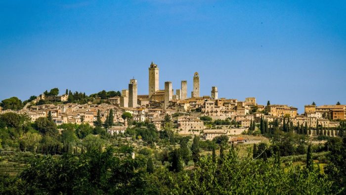 Turismo, San Gimignano tra i 10 borghi pi&ugrave; ricercati online