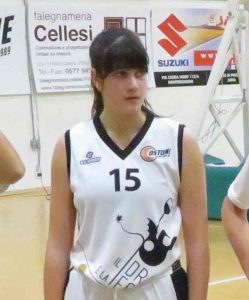 Costone donne, buona la prima