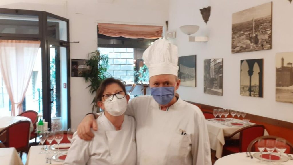 Bollette pagate ma luce staccata: il calvario dell'energia del ristorante "Da Enzo"