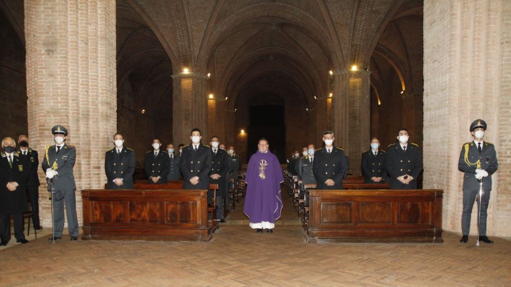 Guardia di Finanza di Siena, celebrata la ricorrenza del precetto pasquale