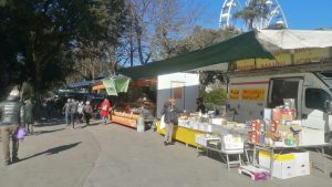 Mercato di Siena in zona rossa: clienti ordinati e rispettosi, ma poca affluenza