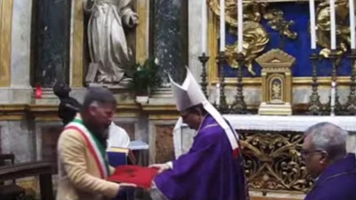 Domenica in Duomo la Messa a un anno dall'offerta delle chiavi della citt&agrave; alla Madonna