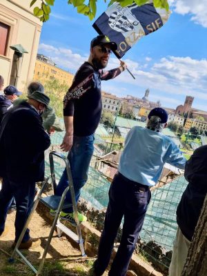 Covid e stadi chiusi non fermano la passione per la Robur: Michele Corbini e il tifo sullo scaleo