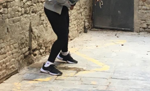 "Piazzetta Sabatino Mori &egrave; diventato un bagno a cielo aperto"