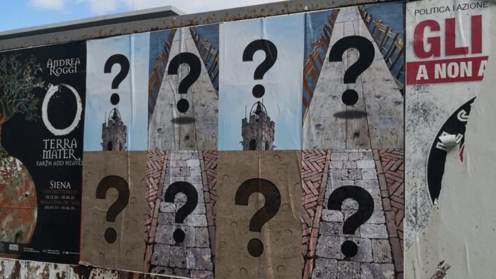 Punti interrogativi sparsi in citt&agrave;: che cosa significano?