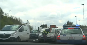 Ristoratori manifestano bloccando l'A1. Del Monaco (Tni provincia di Siena): "Riaprire a queste condizioni vuol dire fallire"