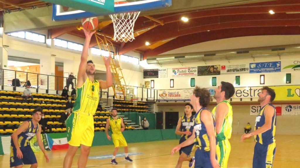 Il Costone batte Carrara all'esordio casalingo in Poule A