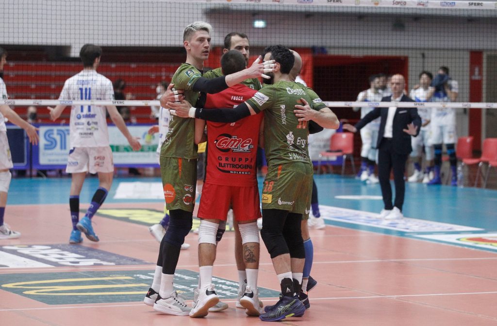 La stagione della Emma Villas termina a Brescia in semifinale: finisce il sogno Superlega