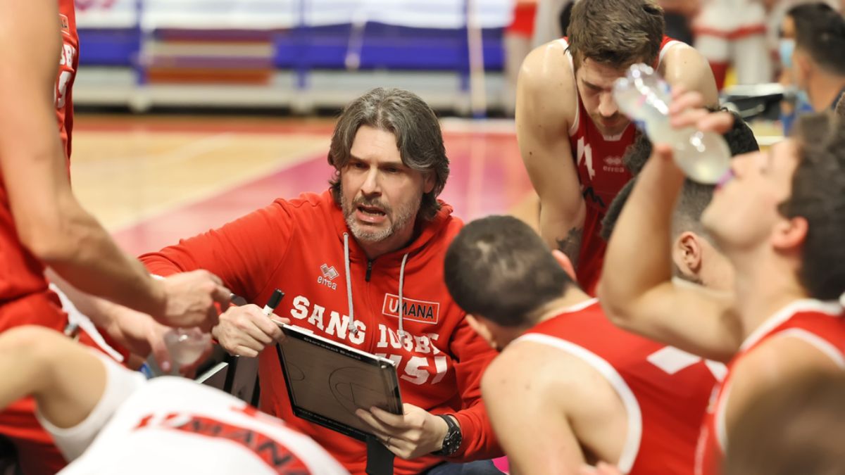 Basket - San Giobbe Chiusi, coach Bassi: "Nardò pericolosa e preparata, sarà una partita delicata"