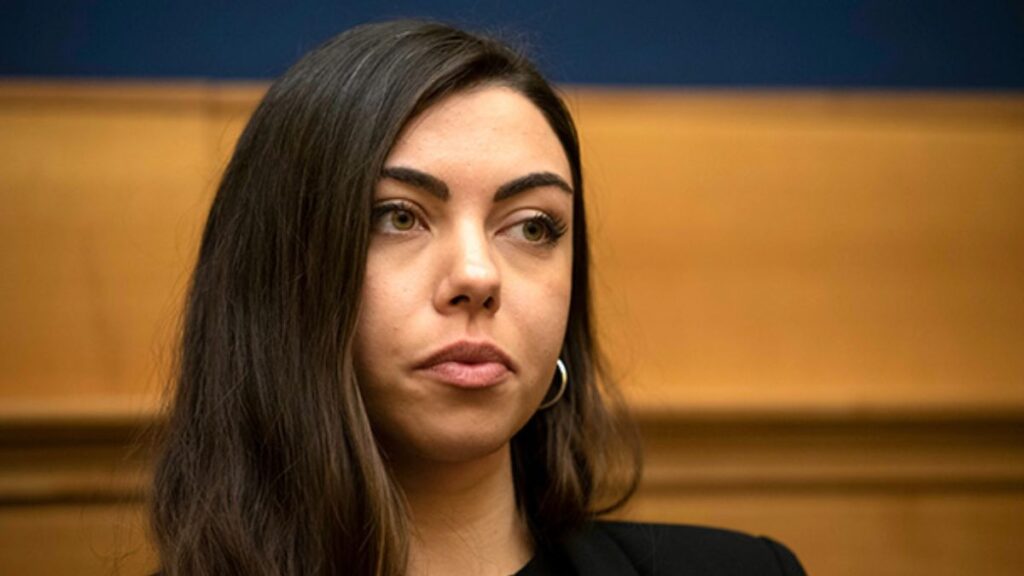 Morte David Rossi, Carolina Orlandi: "L'orologio conferma la colluttazione prima della caduta"