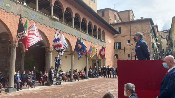 Santa Caterina, De Mossi: "Oggi &egrave; una giornata speciale per la nostra citt&agrave;"