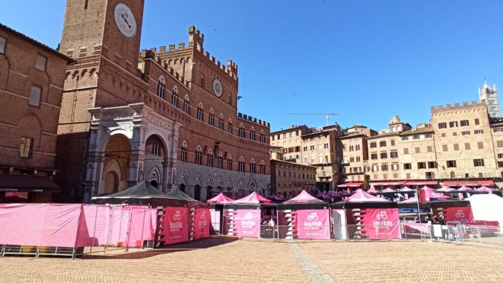 Confesercenti e Confcommercio Siena: "Giro d'Italia, quale vantaggio ha portato alla città questa iniziativa?"