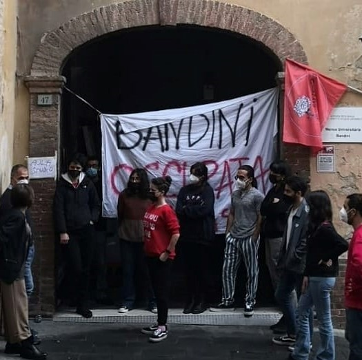 Occupazione della mensa Bandini, il sostegno di Potere al Popolo