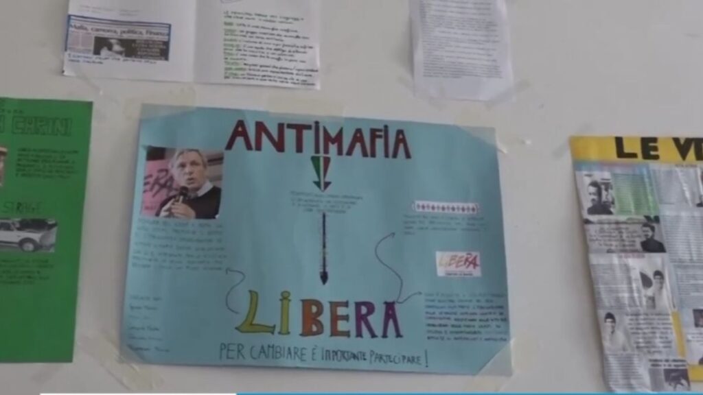 La mafia spiegata ai ragazzi dell'Istituto Sarrocchi