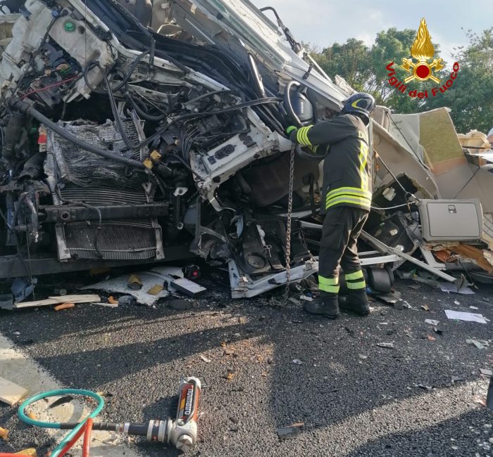 Incidente stradale sull'A1 tra Valdichiana e Monte S. Savino