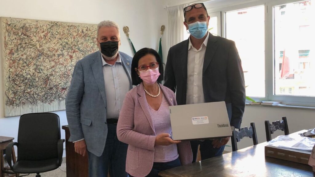 Rotary Siena, generosa donazione per le scuole ospedaliere