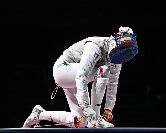 Alice Volpi: "Cadiamo per imparare a rimetterci in piedi"