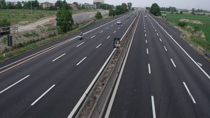 Chiusi, incidente di un camion in autostrada: ferito un 64enne