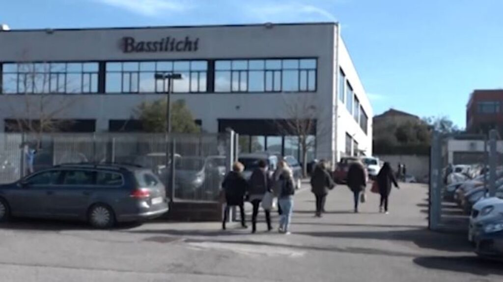 Pay Care, accordo in Regione: uscita solo 'volontaria' dei lavoratori e 'dote per la ricollocazione'