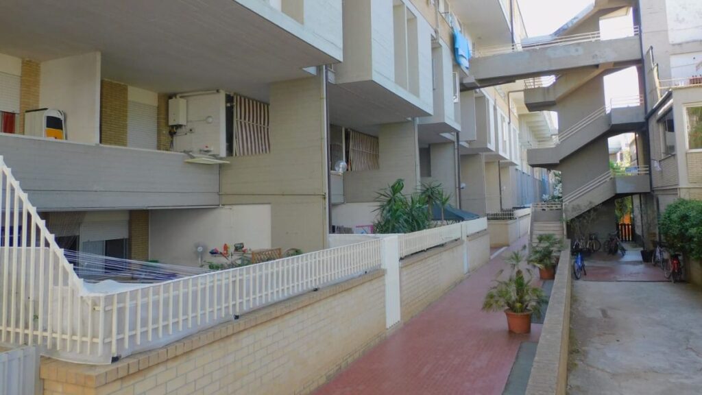 Aggressione choc a Follonica, lettera di solidariet&agrave; di De Mossi