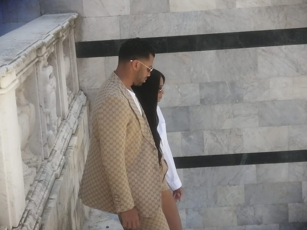 Il quarterback Russel Wilson e la cantante Ciara Princess Harris in visita a Siena