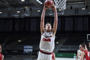 Basket, la San Giobbe Chiusi si rinforza sotto canestro con Luca Possamai