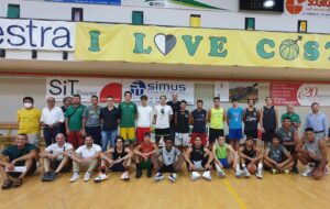 Costone: uomini e donne, tutti al lavoro al PalaOrlandi