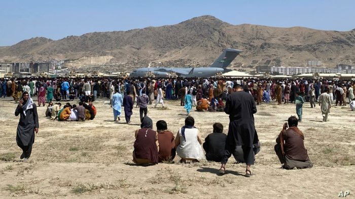 Toscana: accoglienza profughi Afghanistan, attesi in serata i primi cento arrivi