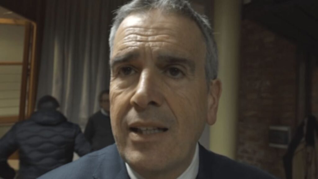 Rifiuti, Valentini risponde alla Lega: "Cittadini pagano di pi&ugrave; per un servizio che non &egrave; migliorato"