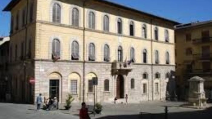Poggibonsi, i gruppi di maggioranza replicano a Lucii sull'area "ex Egizia"