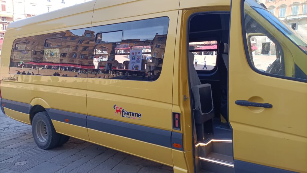 Tiemme, gli scuolabus di Siena sono "covid free" grazie ad una pellicola speciale