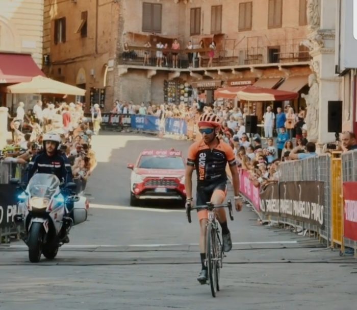 Gran Fondo Strade Bianche a Siena, l'occasione persa e le responsabilit&agrave; che nessuno vuole
