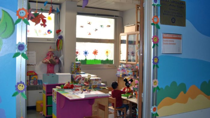 Scuola in ospedale: rinnovo del protocollo d&rsquo;intesa tra AOUS, Istituto Mattioli e Ufficio Scolastico