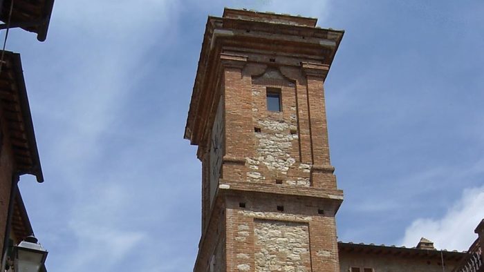 Castelnuovo: convezione tra Comune e Associazione Filarmonico Drammatica per aprire al pubblico la Torre dell&rsquo;orologio