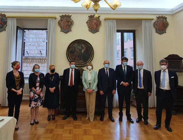 Inaugurata all'Universit&agrave; di Siena la Pontignano Conference